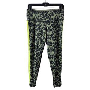 Victoria's Secret Victoria Sport Cheetah Print Knockout Tight 7/8 Leggings Large